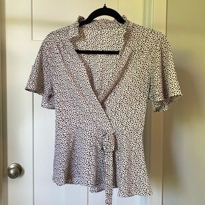 Small. Light weight dress shirt